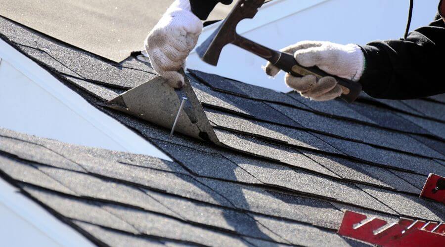 Expert Emergency Roof Repairs services in Cohagen, MT